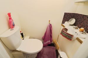 CHAPEL ROAD- click for photo gallery